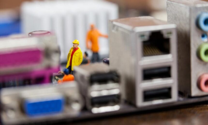 1.6T Optical Transceivers: Key Design Differences for Next-Generation AI Data Centers