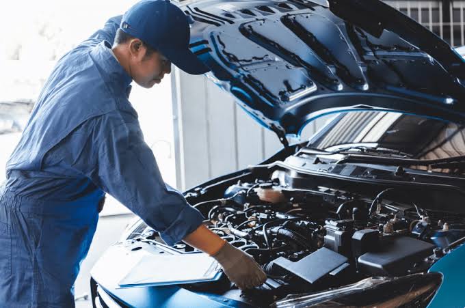 How Does Automotive Repair Help Drivers Stay Ahead of Problems Caused by Stop-and-Go Traffic