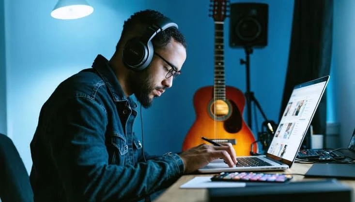 Why Personal Finance YouTubers Are Finally Thinking About Audio and What AI Music Changes